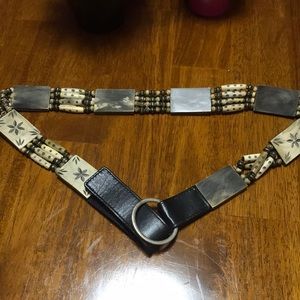 Suzi Oher belt , medium